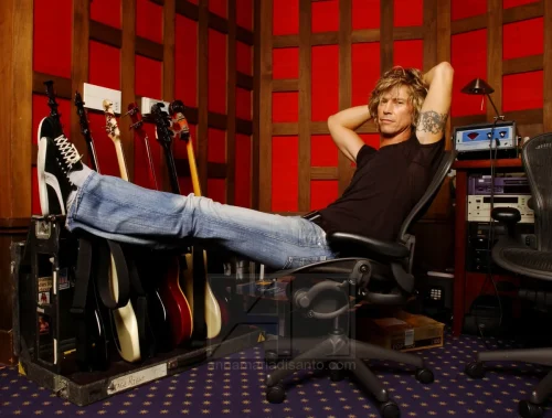 DUFF MCKAGEN - GUNS N ROSES STUDIO
